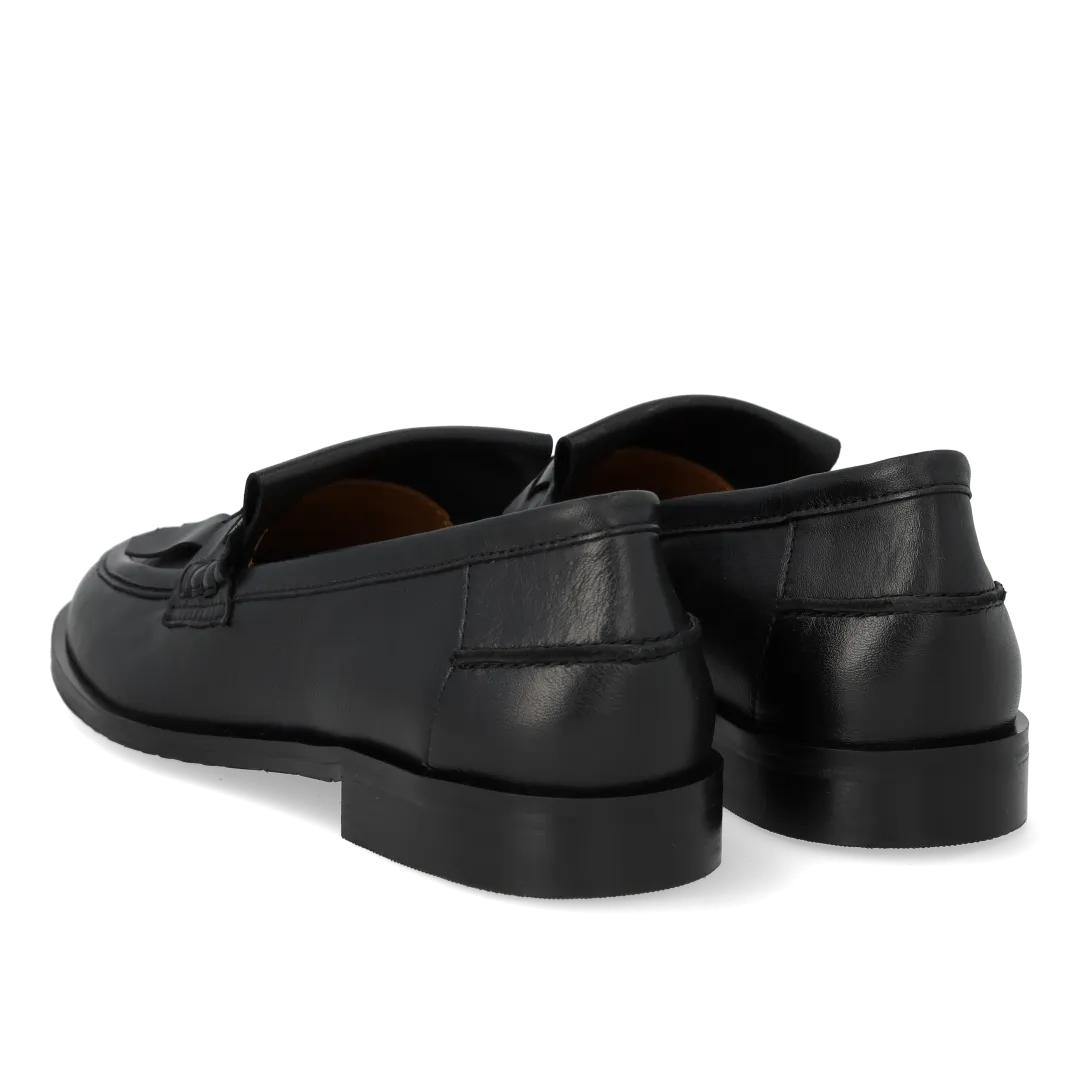 Angulus mocassin cuir tressé bout rond cousu