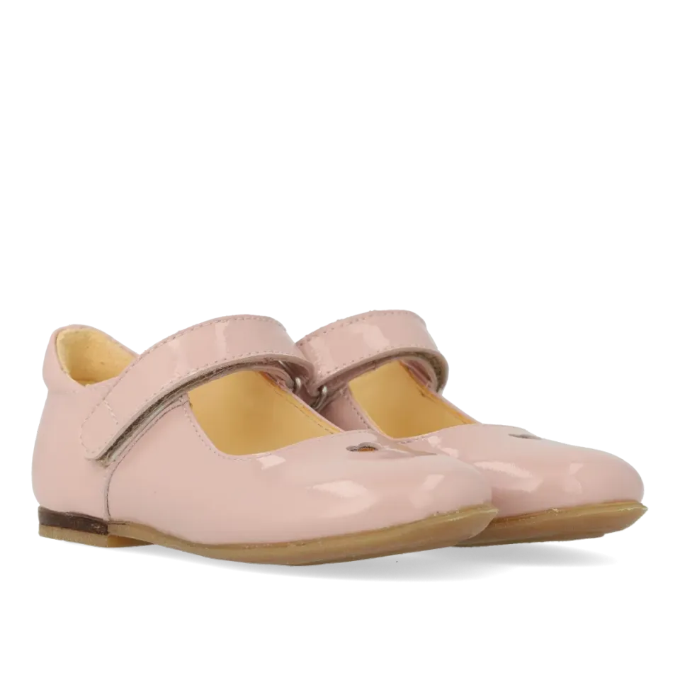 Angulus ballerine cœur ajouré cuir scratch