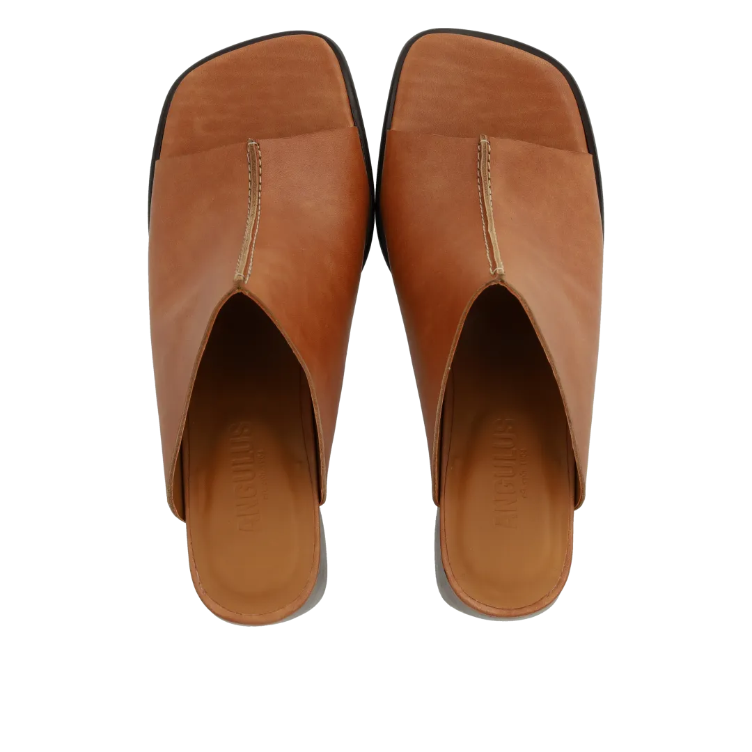 Angulus mule à talon sculptural en cuir